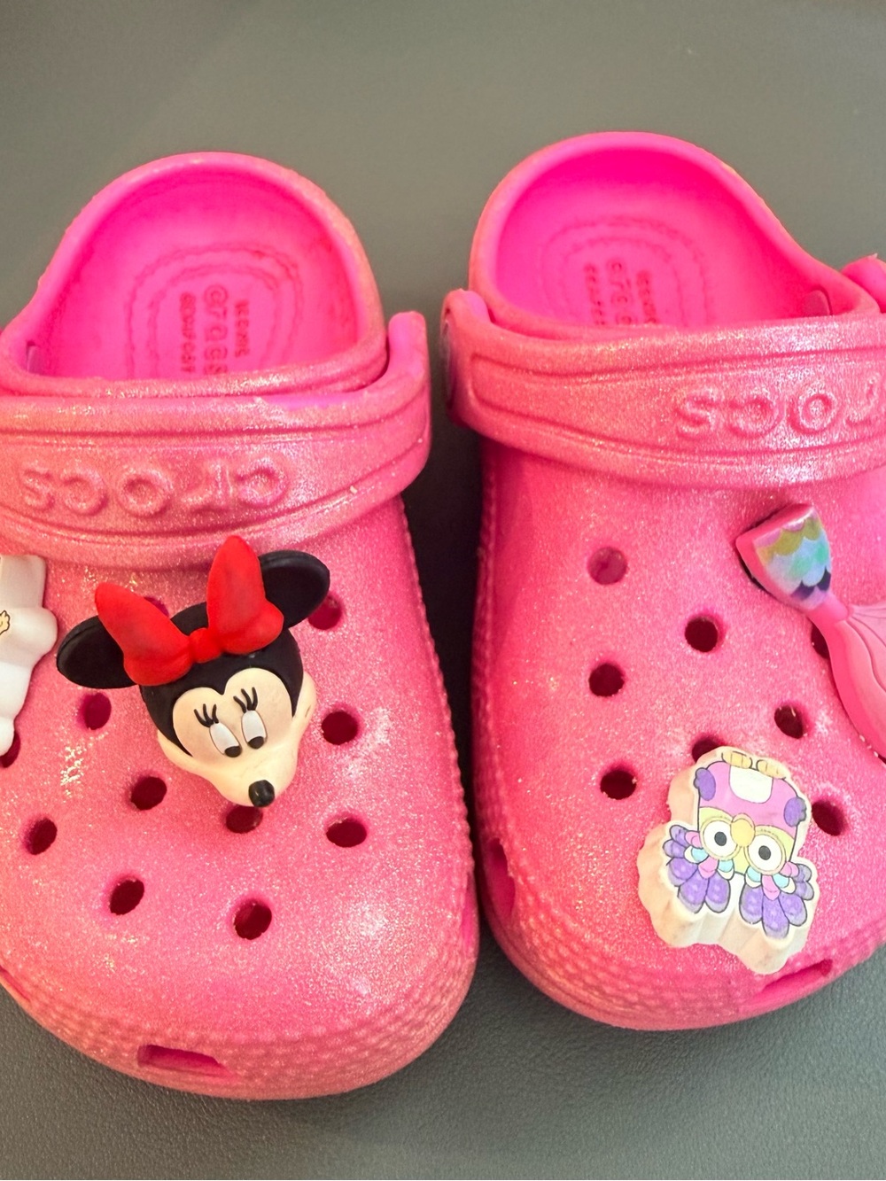Kids Pink Glitter Clog Shoes with Minnie Charm